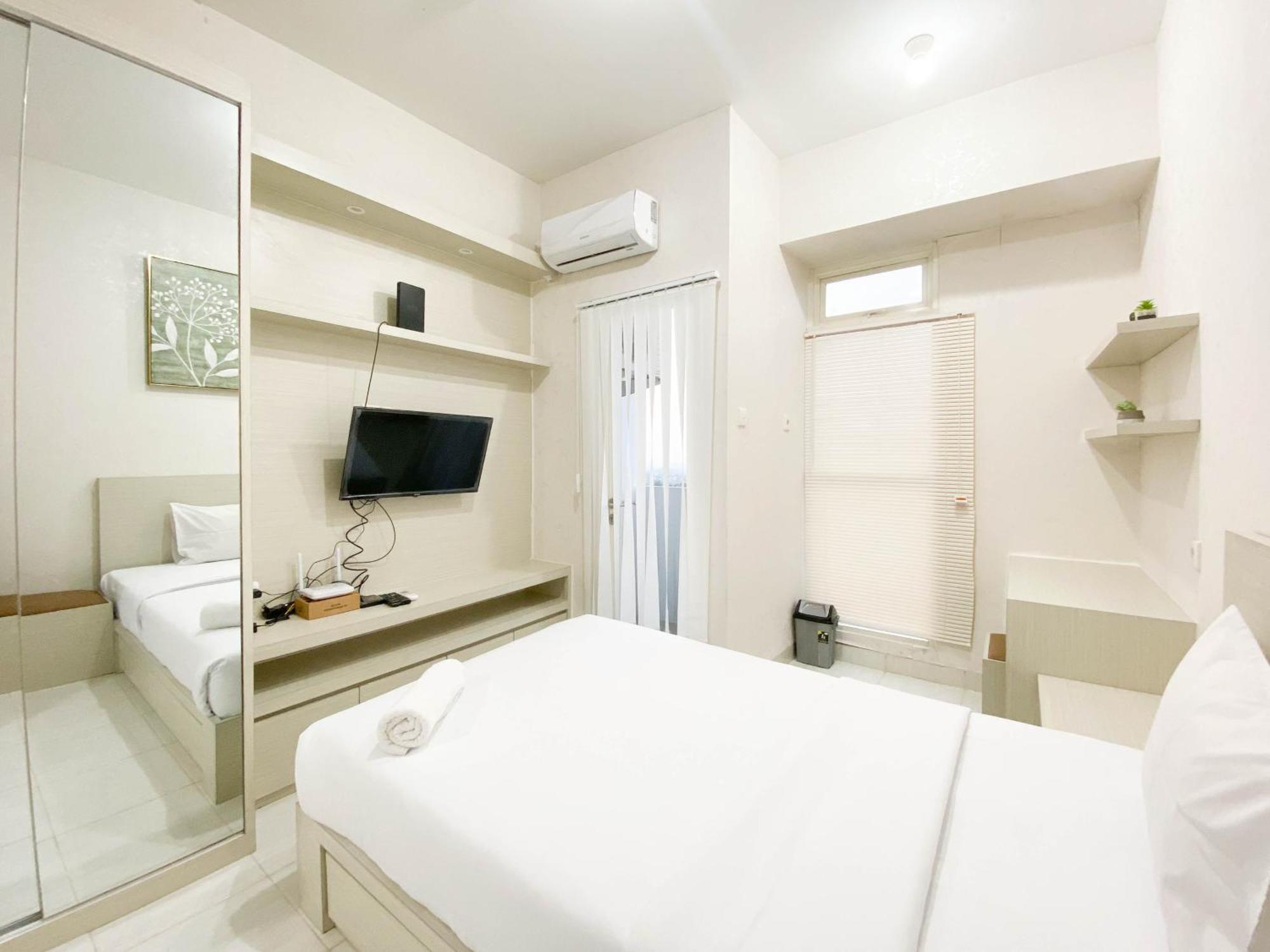 Minimalist And Homey At Amartha View By Travelio Apartemen Semarang